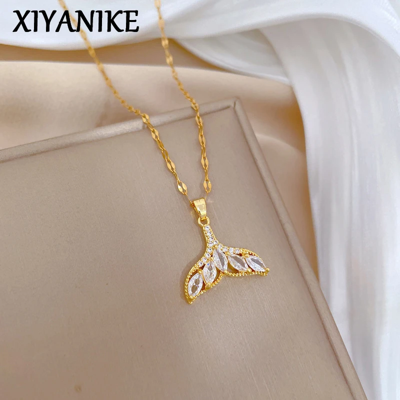 XIYANIKE Sweet Petal Fish Tail Zircon Pendant Necklace For Women Stainless Steel Chain Fashion New Jewelry Lovers Gift Party
XIYANIKE Sweet Petal Fish Tail Zircon Pendant Necklace For Women Stainless Steel Chain Fashion New Jewelry Lovers Gift Party