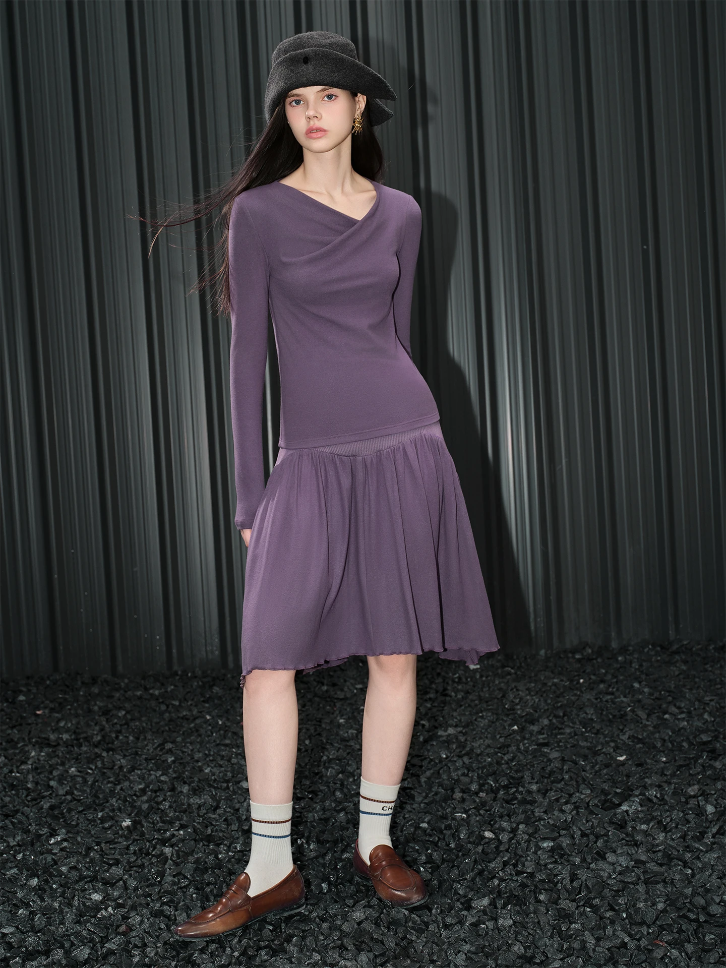 Huiqing Knitted Slim Fit T-irt Women's Base irt Winter New Sle Simple Ele Long Sve Street Sle Ciwalk Top
Huiqing Knitted Slim Fit T-irt Women's Base irt Winter New Sle Simple Ele Long Sve Street Sle Ciwalk Top