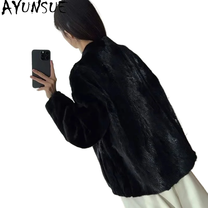 AYUSNUE 100% Real Mink Fur Coat Women Warm Winter Clothes Patchwork Mink Coats for Woman New in Outerwears 2026 Шуба Женская
AYUSNUE 100% Real Mink Fur Coat Women Warm Winter Clothes Patchwork Mink Coats for Woman New in Outerwears 2026 Шуба Женская