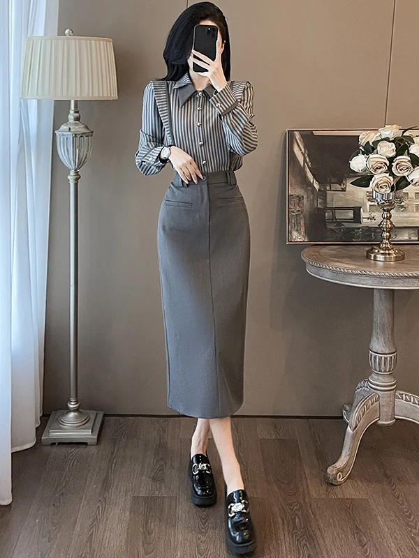 Elegant Women's Stripe Long Sleeve Shirt And High Waist Skirt Fashionable Two-Piece Set Autumn Wear Casual Style
Elegant Women's Stripe Long Sleeve Shirt And High Waist Skirt Fashionable Two-Piece Set Autumn Wear Casual Style
