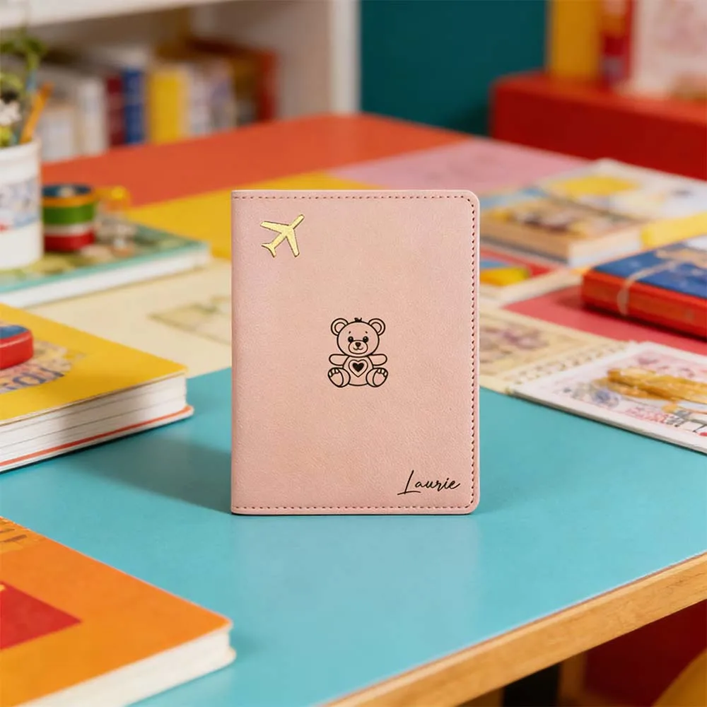 1pc Personalized Name Passport Cover Valentine's Day Gift Premium PU Leather Passport Holder Aesthetic Style
1pc Personalized Name Passport Cover Valentine's Day Gift Premium PU Leather Passport Holder Aesthetic Style