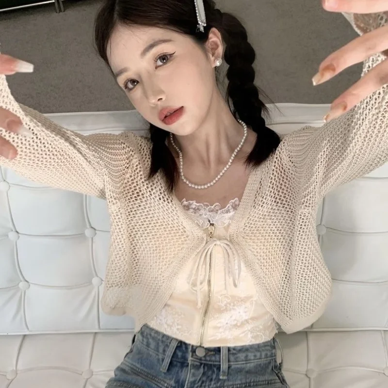 Crop Cardigan Women Summer Lazy Solid Hollow Out Temper Sun-proof Korean Style Loose Fashion Casual Bandage All-match Teens Chic
Crop Cardigan Women Summer Lazy Solid Hollow Out Temper Sun-proof Korean Style Loose Fashion Casual Bandage All-match Teens Chic