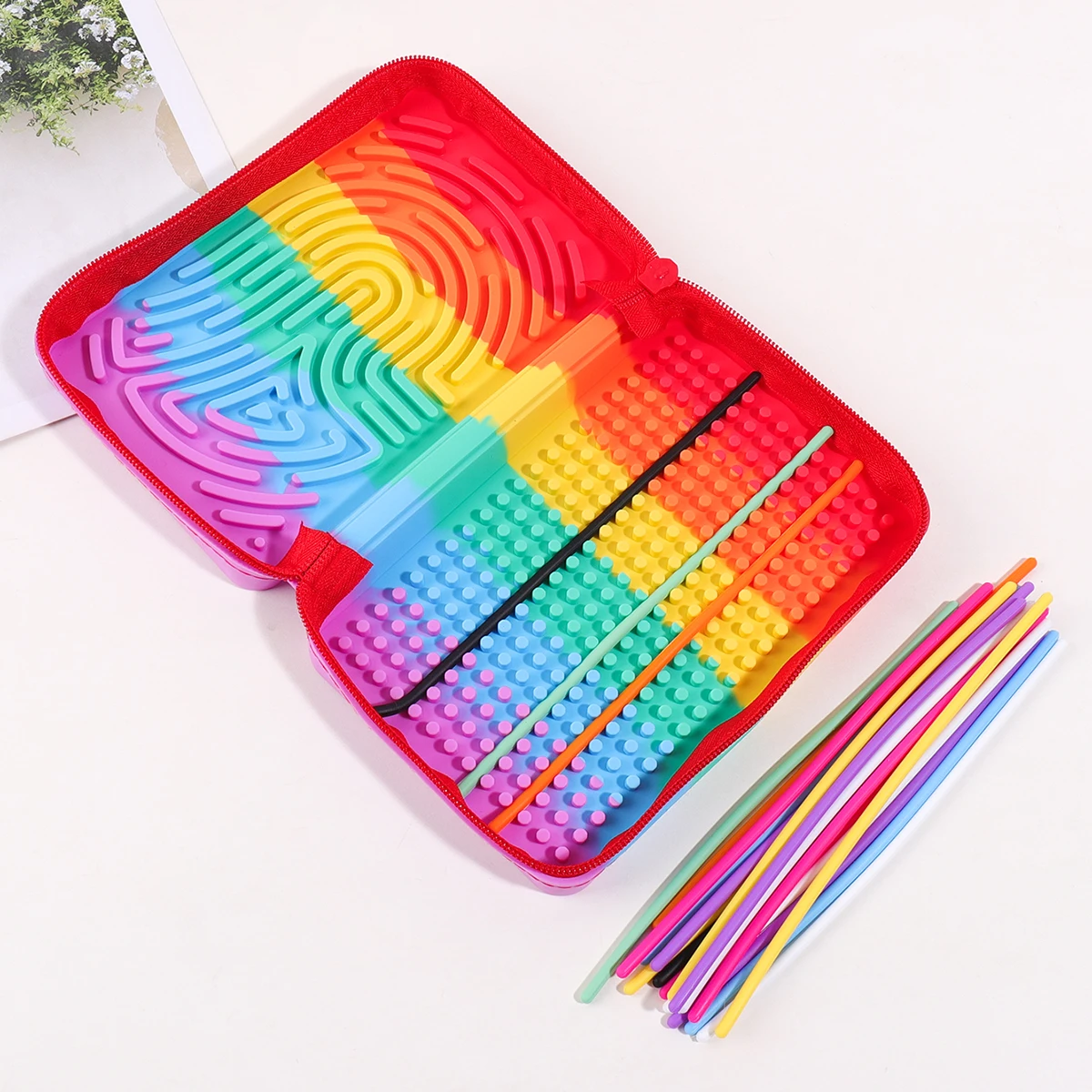Rainbow Silicone Fidget Puzzle Case Food Grade BPA Free Sensory Toy With 20 Strings For Kids Student Desk Stationery Storage
Rainbow Silicone Fidget Puzzle Case Food Grade BPA Free Sensory Toy With 20 Strings For Kids Student Desk Stationery Storage