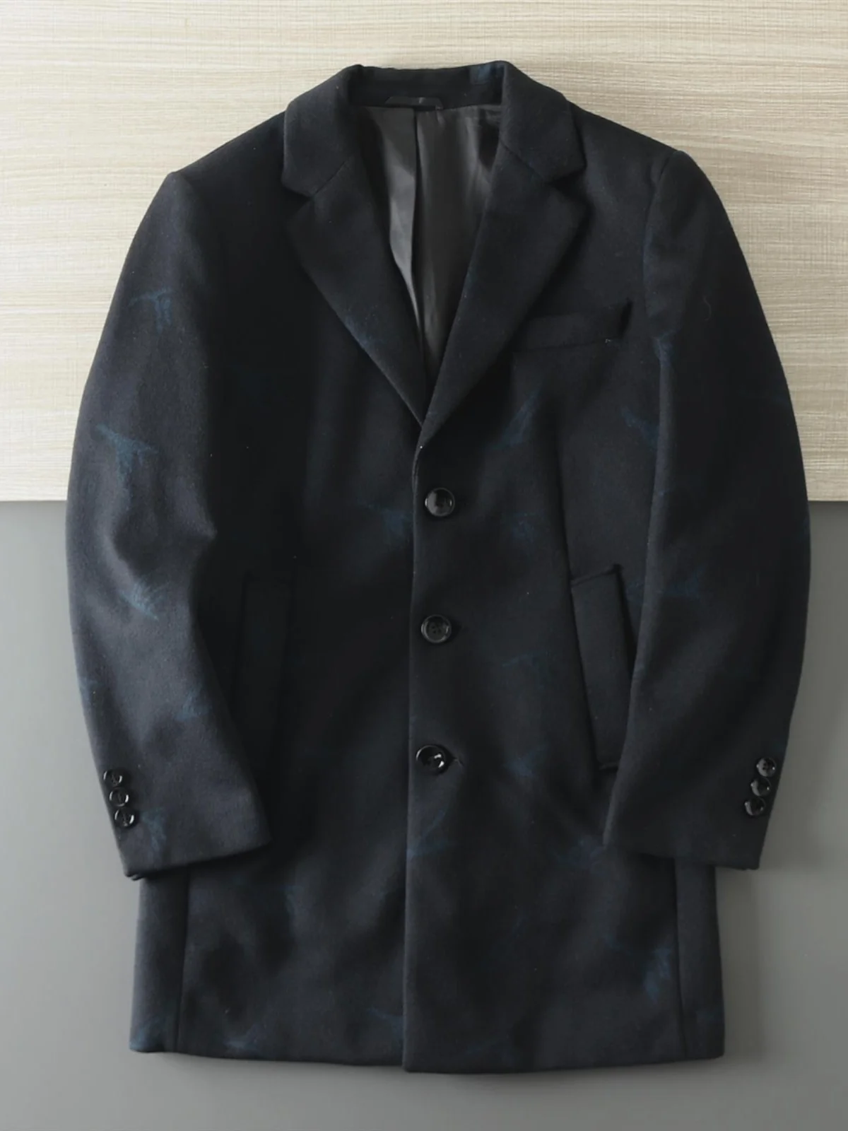 Мужское шерстяное пальто: деловой повседневный стиль, средней длины, теплое, осенне-зимнее, новая модная городская модель, приталенный крой, длинный рукав
Мужское шерстяное пальто: деловой повседневный стиль, средней длины, теплое, осенне-зимнее, новая модная городская модель, приталенный крой, длинный рукав