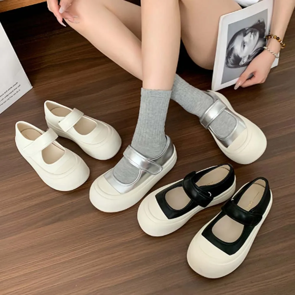 2025 Bright silver Mary gasoline retro women's shoes, casual platform shoes, French fashion, comfortable and simple
2025 Bright silver Mary gasoline retro women's shoes, casual platform shoes, French fashion, comfortable and simple