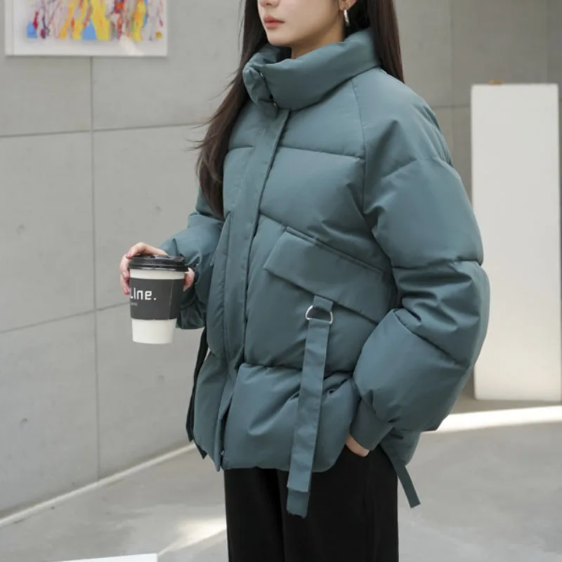 2023 New Winter Women's Jacket Thick Warm Bomber Jackets Cotton Padded Parka Coat Female Loose Puffer Parkas Oversize Outwear
2023 New Winter Women's Jacket Thick Warm Bomber Jackets Cotton Padded Parka Coat Female Loose Puffer Parkas Oversize Outwear