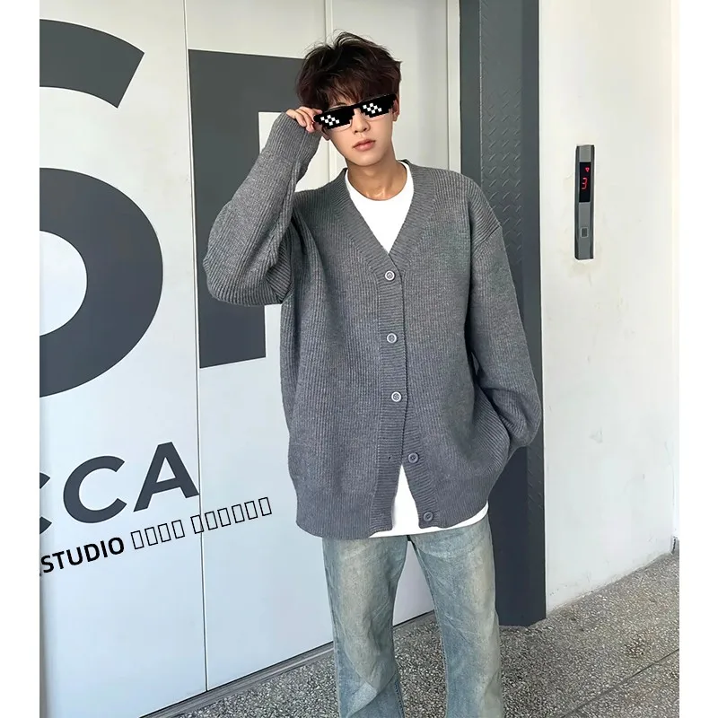 ay Knitted Open Cardigan Men's Spring Autumn American Retro Lazy Sle V-ne Sweater Loose Top Casual Polyester Fiber
ay Knitted Open Cardigan Men's Spring Autumn American Retro Lazy Sle V-ne Sweater Loose Top Casual Polyester Fiber