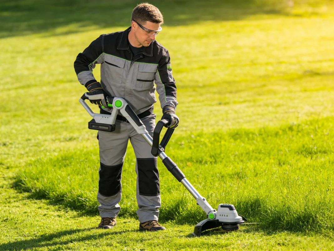 9-Inch Brushless Lithium Battery High Power Lawn Mower 전식예초기 Desbrozadora Batería Podkaszarka Akumulatorowa Do Trawy 2025
9-Inch Brushless Lithium Battery High Power Lawn Mower 전식예초기 Desbrozadora Batería Podkaszarka Akumulatorowa Do Trawy 2025