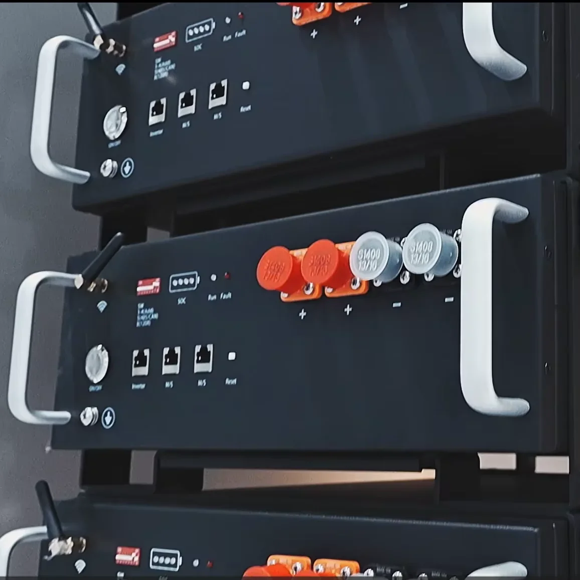 Micoe CB UKCA ROHS CE Germany Home Energy Storage Lithium Ion Battery 5kwh 15kw 102ah Lifepo4 Stackable Battery Pack
Micoe CB UKCA ROHS CE Germany Home Energy Storage Lithium Ion Battery 5kwh 15kw 102ah Lifepo4 Stackable Battery Pack