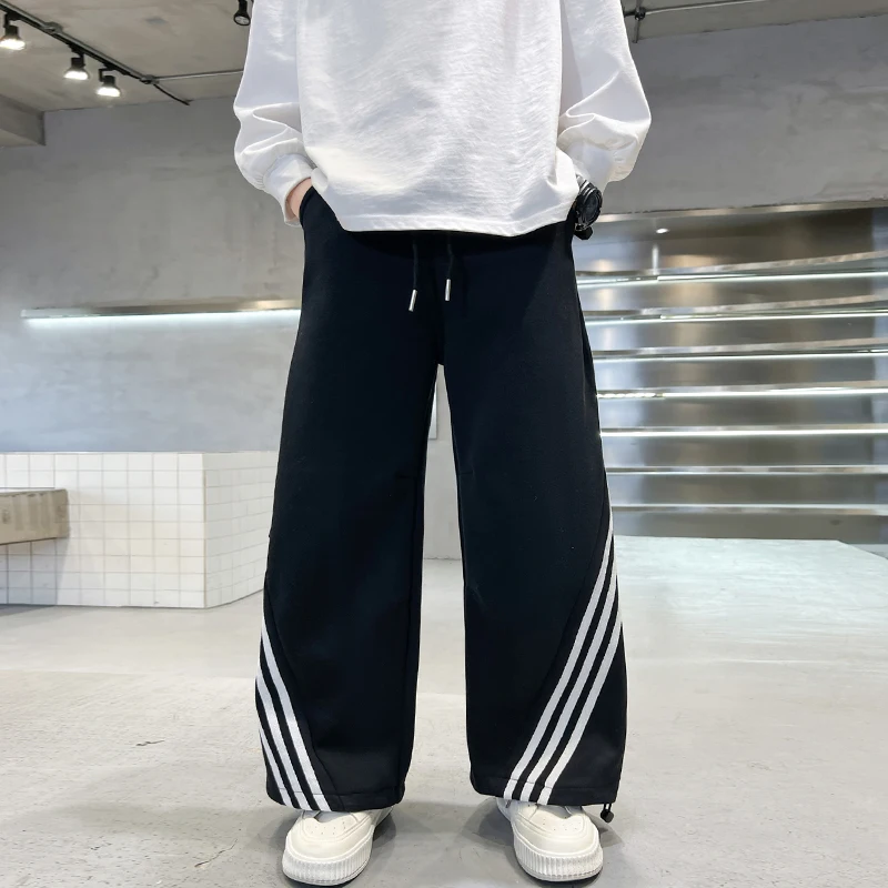 Boys' Fleece Trousers 2025 New Autumn and Winter Loose Trousers High Quality.4-15year
Boys' Fleece Trousers 2025 New Autumn and Winter Loose Trousers High Quality.4-15year