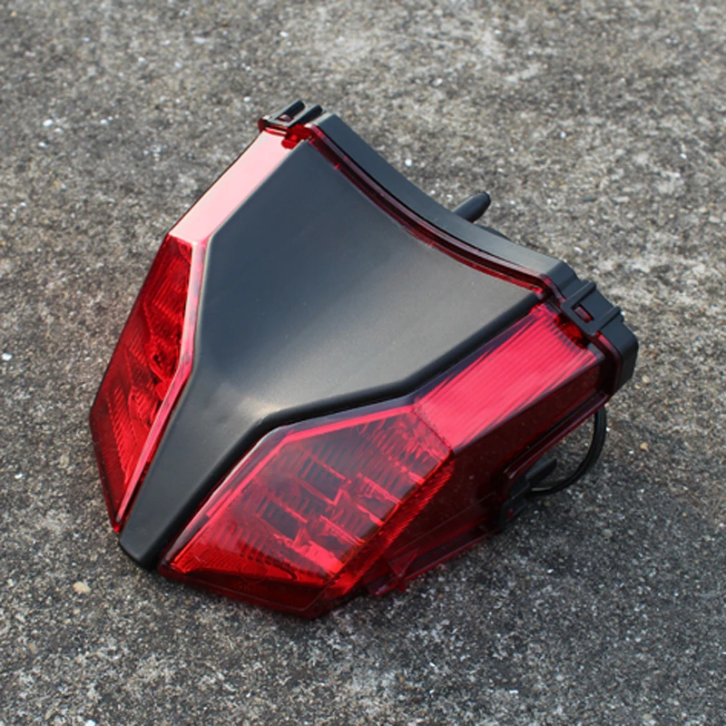 Motorcycle Tail Light For Honda Sundiro CB190R CBF190S/F SDH190R CB190SS CBR CBF SDH 190cc Part Rear Stop Signal Lamp
Motorcycle Tail Light For Honda Sundiro CB190R CBF190S/F SDH190R CB190SS CBR CBF SDH 190cc Part Rear Stop Signal Lamp