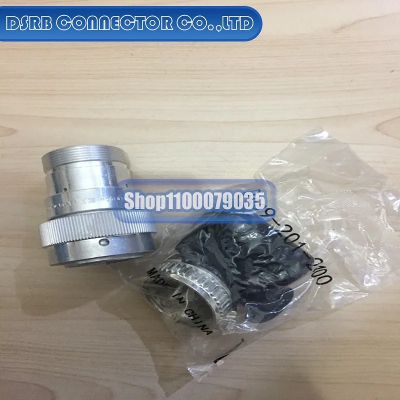 1pcs/lot HD36-24-19SN-059 HVC2P60FS110 HVSL1200022A1H10 HVSL800082A135 HVMC2P12FS270 HVC2P10FV250 99-5661-15-19
1pcs/lot HD36-24-19SN-059 HVC2P60FS110 HVSL1200022A1H10 HVSL800082A135 HVMC2P12FS270 HVC2P10FV250 99-5661-15-19