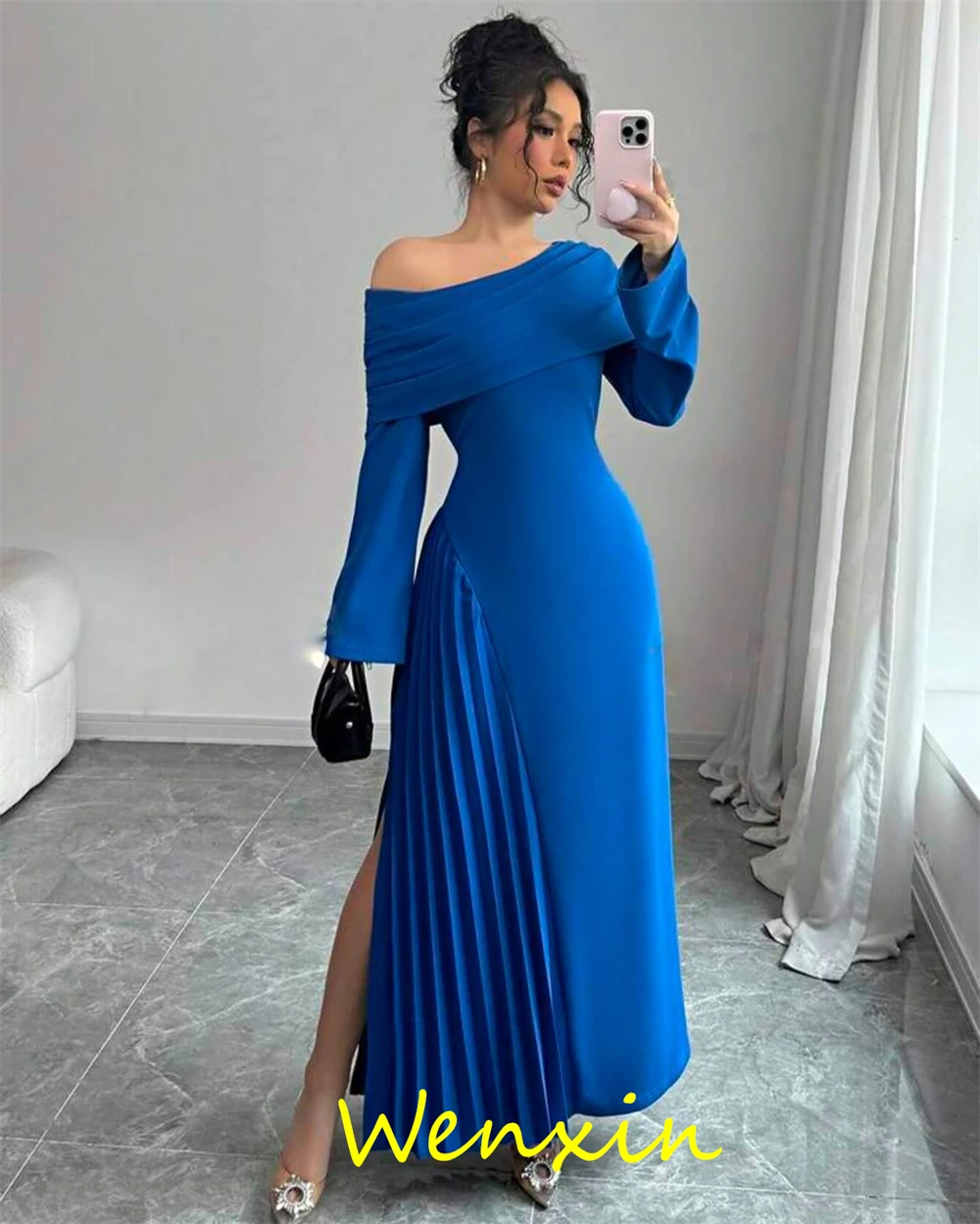 Customized Graceful One Shoulder Long Sleeves Evening Dress Delicate Pleat A-Line Celebrity Gowns Fashion Side Slit P
Customized Graceful One Shoulder Long Sleeves Evening Dress Delicate Pleat A-Line Celebrity Gowns Fashion Side Slit P