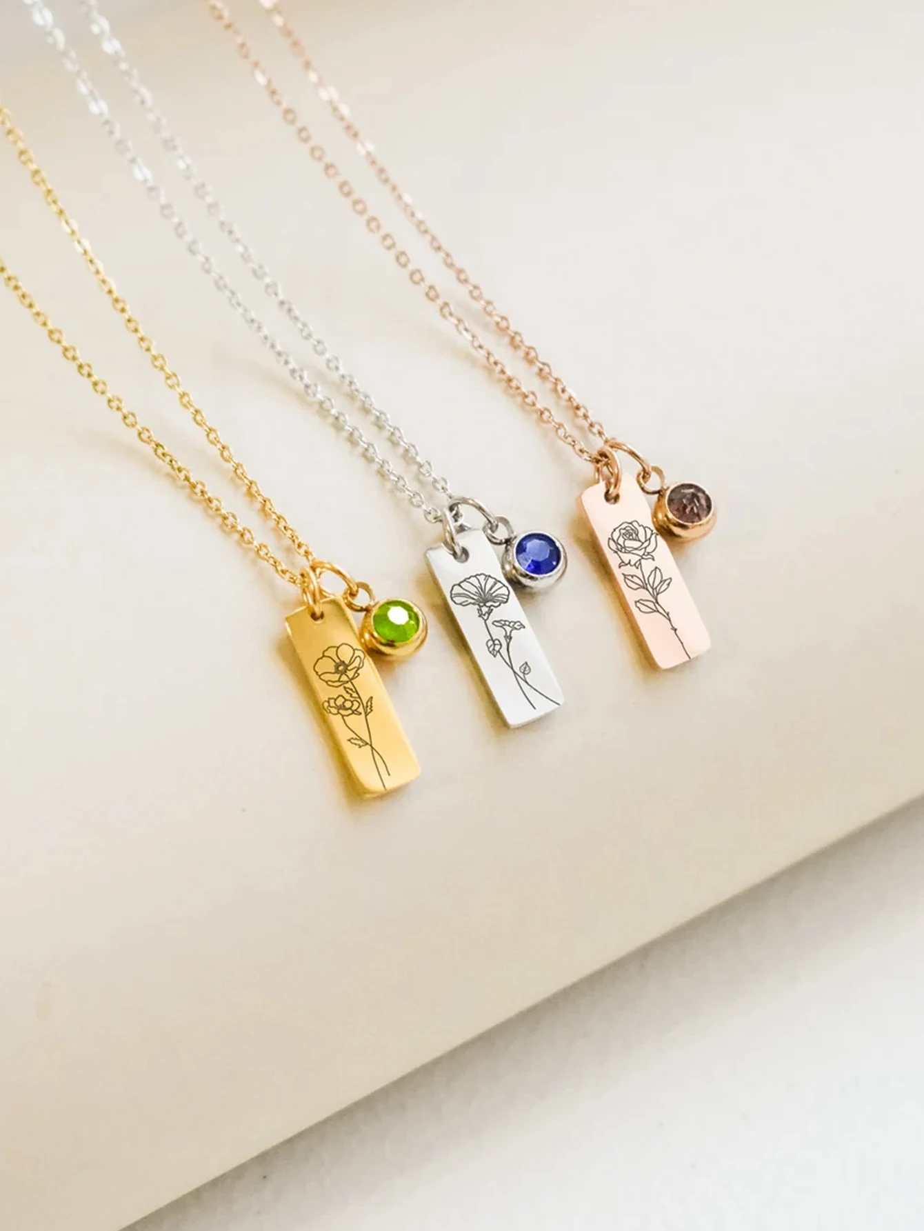 DHQH New Wholesale Customized Name Horse Necklace Personalized Letter Horse Necklace Souvenir Gift Christmas Commemorative Gift
DHQH New Wholesale Customized Name Horse Necklace Personalized Letter Horse Necklace Souvenir Gift Christmas Commemorative Gift