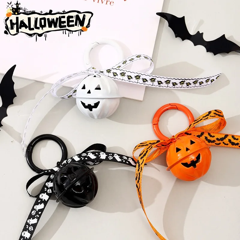 5Pcs Cute Halloween Pumpkin Keychain Couple Mobile Phone Pendant Holiday Gift Accessories Small Gifts For Guests At Party
5Pcs Cute Halloween Pumpkin Keychain Couple Mobile Phone Pendant Holiday Gift Accessories Small Gifts For Guests At Party