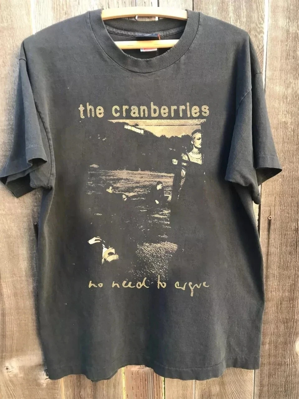 Американский винтаж The Cranberry 1995, винтажная хлопковая летняя одежда унисекс, новая мужская и женская уличная одежда
Американский винтаж The Cranberry 1995, винтажная хлопковая летняя одежда унисекс, новая мужская и женская уличная одежда
