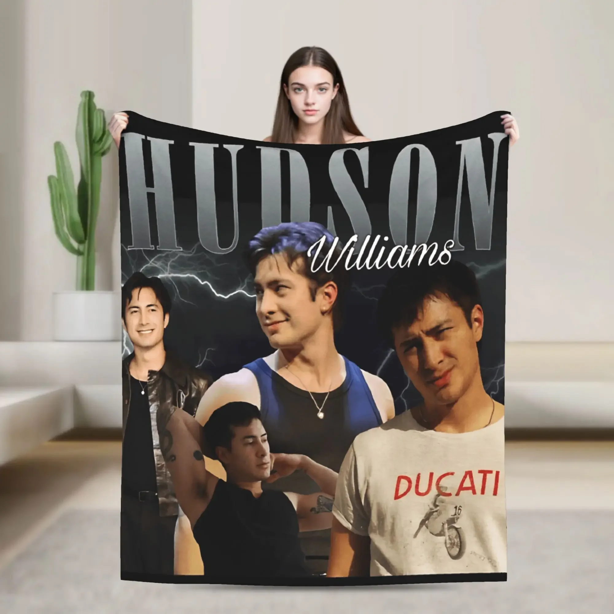 Hudson Williams Heated Rivalry Vintage Flannel Blanket for Adults and Girls Soft Comfortable Throw for Autumn Bedroom Bedspread
Hudson Williams Heated Rivalry Vintage Flannel Blanket for Adults and Girls Soft Comfortable Throw for Autumn Bedroom Bedspread
