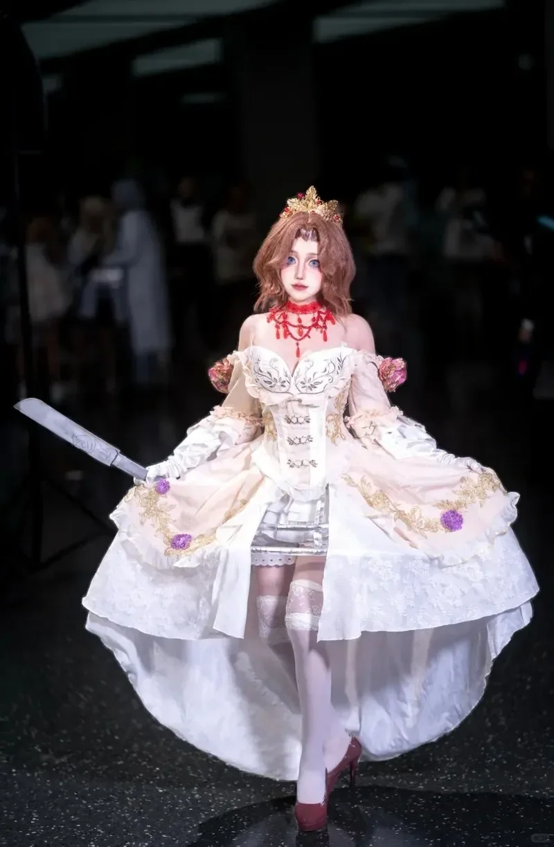 Anime Red Lady Blood Feast Red Feast Dress Anime Women'S Costaly Dress Retro Medieval Dress Women'S Halloween Carnival Dress Wig
Anime Red Lady Blood Feast Red Feast Dress Anime Women'S Costaly Dress Retro Medieval Dress Women'S Halloween Carnival Dress Wig