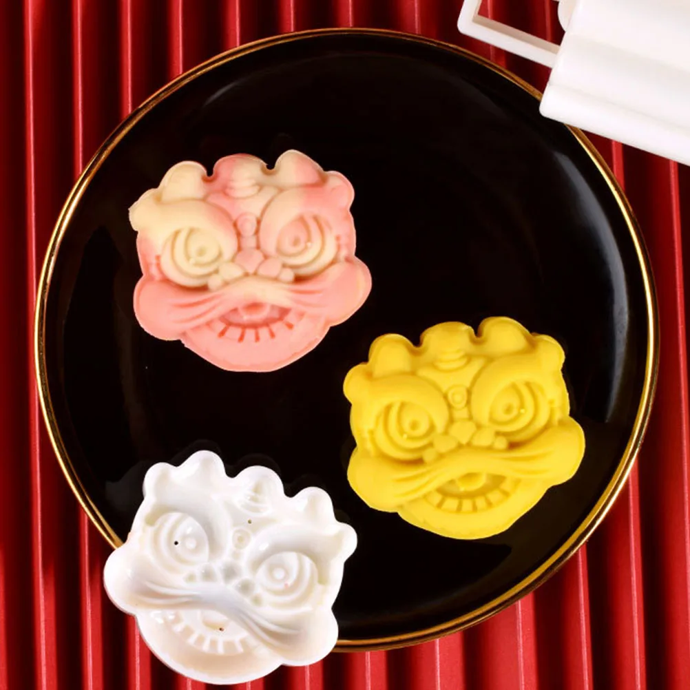 Moon Cake Mold Lion Shaped Cookie Mold for Mid autumn Festival Supplies PP Baking Tools Kitchen Decorative Pattern
Moon Cake Mold Lion Shaped Cookie Mold for Mid autumn Festival Supplies PP Baking Tools Kitchen Decorative Pattern