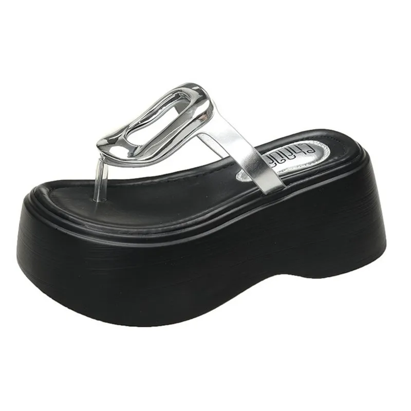 Fashion 2026 Summer Chunky Women Slippers Metal Decoration Casual Rome Style Female Platform Thick Heel Sandals Beach Flip Flops
Fashion 2026 Summer Chunky Women Slippers Metal Decoration Casual Rome Style Female Platform Thick Heel Sandals Beach Flip Flops