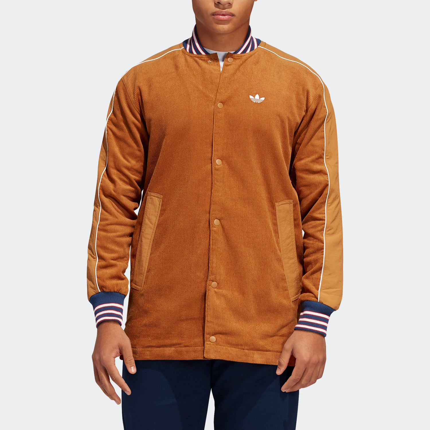 Adidas Originals Authentic New Season Trefoil Logo Men's Sport Jacket FM1409
Adidas Originals Authentic New Season Trefoil Logo Men's Sport Jacket FM1409