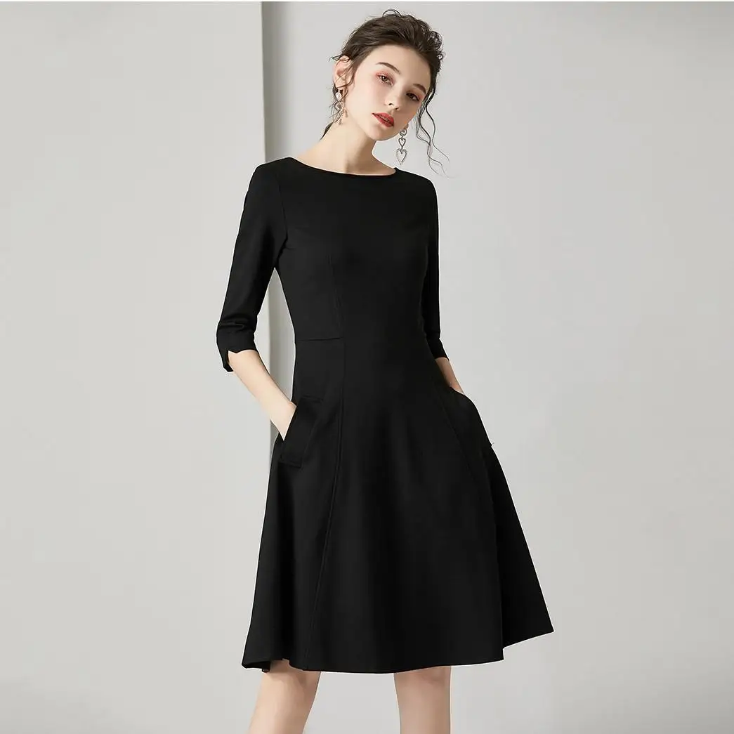 2022 Summer New Black Qipao Female Satin Sexy Cheongsam 3/4 Sleeve Formal Party Dress Gown Short Temperament Vestidos De Festa
2022 Summer New Black Qipao Female Satin Sexy Cheongsam 3/4 Sleeve Formal Party Dress Gown Short Temperament Vestidos De Festa