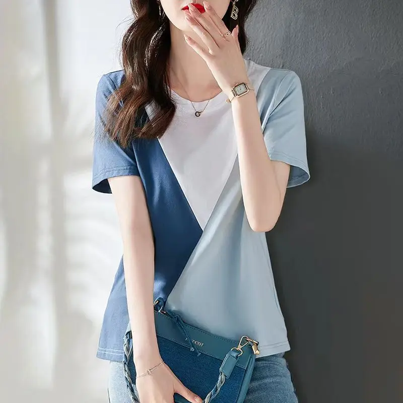 2023 New Summer Fashion Commuting Simple Round Neck Front Shoulder Panel Contrast Versatile Casual Loose Oversize T-shirt
2023 New Summer Fashion Commuting Simple Round Neck Front Shoulder Panel Contrast Versatile Casual Loose Oversize T-shirt