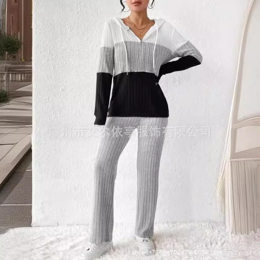 The 2025 New Product Set Is Elegant Individual It Is A Hooded Color-blocking Set with Long Sleeves High Waist and Wide Legs
The 2025 New Product Set Is Elegant Individual It Is A Hooded Color-blocking Set with Long Sleeves High Waist and Wide Legs