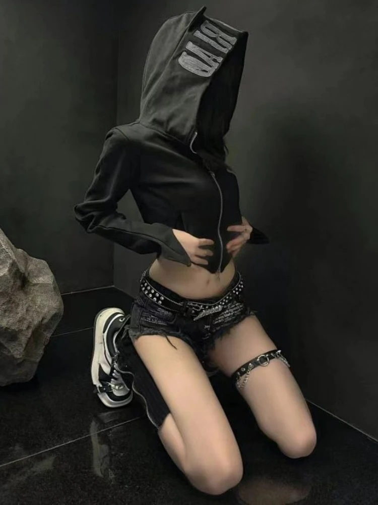 Y2k Aesthetic Black Letter Hooded Jackets Streetwear Casual Punk Cropped Tops Vintage Slim Fit Dual Zippers Coats Women Harajuku
Y2k Aesthetic Black Letter Hooded Jackets Streetwear Casual Punk Cropped Tops Vintage Slim Fit Dual Zippers Coats Women Harajuku
