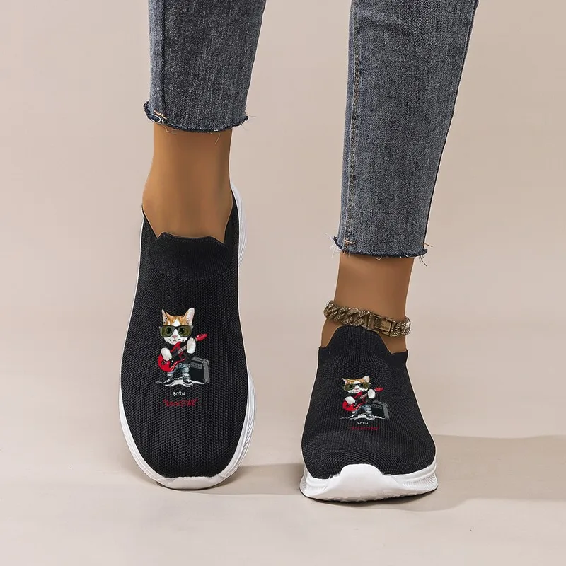 Женские слипоны с принтом черного кота: дышащая сетка, легкие для повседневных прогулок и повседневной носки. Удобная ленивая обувь.
Женские слипоны с принтом черного кота: дышащая сетка, легкие для повседневных прогулок и повседневной носки. Удобная ленивая обувь.