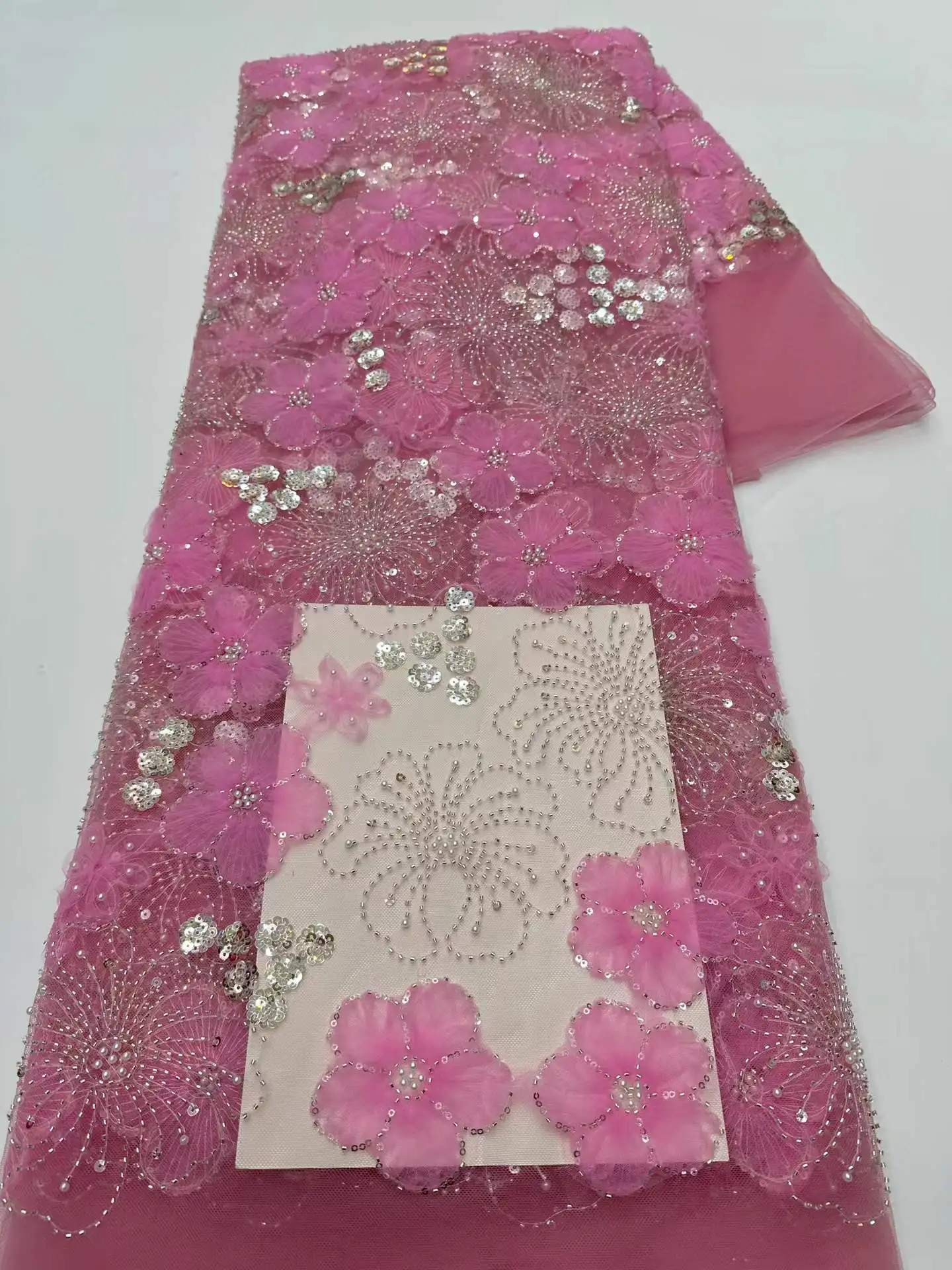 African Luxury Sequins Lace Fabrics Latest Beads Embroidery 2026 French Lace Fabric Material For Party Wedding Sewing
African Luxury Sequins Lace Fabrics Latest Beads Embroidery 2026 French Lace Fabric Material For Party Wedding Sewing