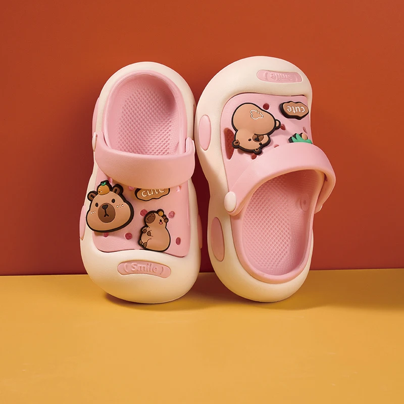 New summer children's slippers cartoon outdoor sandals cute, comfortable, lightweight, non-slip, cool and breathable
New summer children's slippers cartoon outdoor sandals cute, comfortable, lightweight, non-slip, cool and breathable