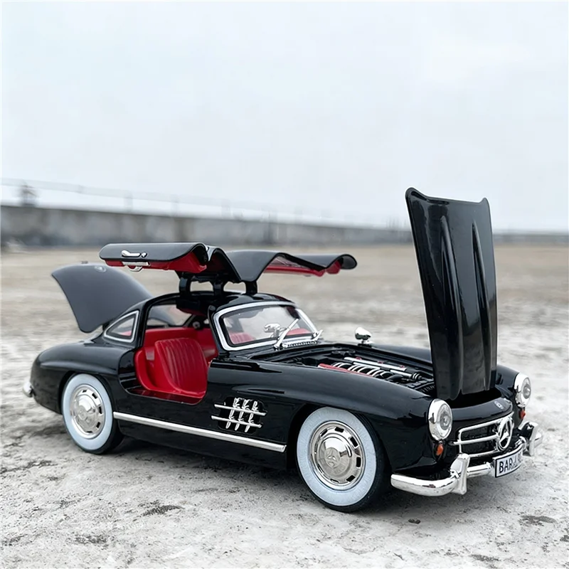 1:18 300SL Alloy Sports Car Model Diecast Metal Classic Retro Vehicles Car Model Simulation Sound Light Collection Kids Toy Gift
1:18 300SL Alloy Sports Car Model Diecast Metal Classic Retro Vehicles Car Model Simulation Sound Light Collection Kids Toy Gift