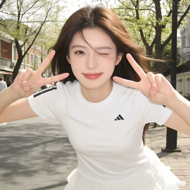 Women adidas KU8746 White 3-Stripes Crew Neck Quick Dry Sport Tee Gym Run Daily Athletic Workout Training Casual Fitness Outfits
Women adidas KU8746 White 3-Stripes Crew Neck Quick Dry Sport Tee Gym Run Daily Athletic Workout Training Casual Fitness Outfits