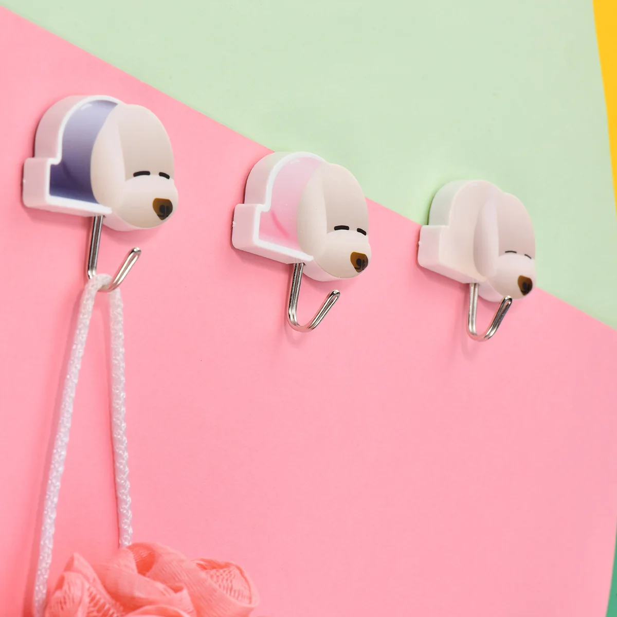Creative cute punch-free hook door key bathroom toilet kitchen paste strong cartoon animal hook.
Creative cute punch-free hook door key bathroom toilet kitchen paste strong cartoon animal hook.