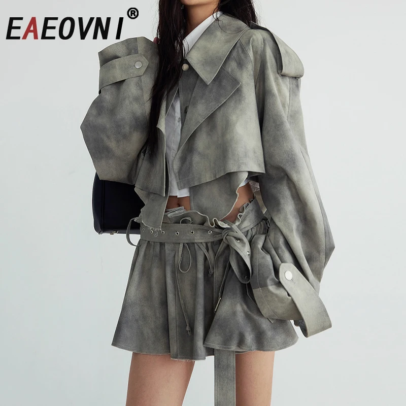 EAEOVNI Vintage Print Y2K Set For Women Short Long Sleeve Jacket + Bandage A Line Mini Skirt Fashion 2025 Summer New 1A1122
EAEOVNI Vintage Print Y2K Set For Women Short Long Sleeve Jacket + Bandage A Line Mini Skirt Fashion 2025 Summer New 1A1122