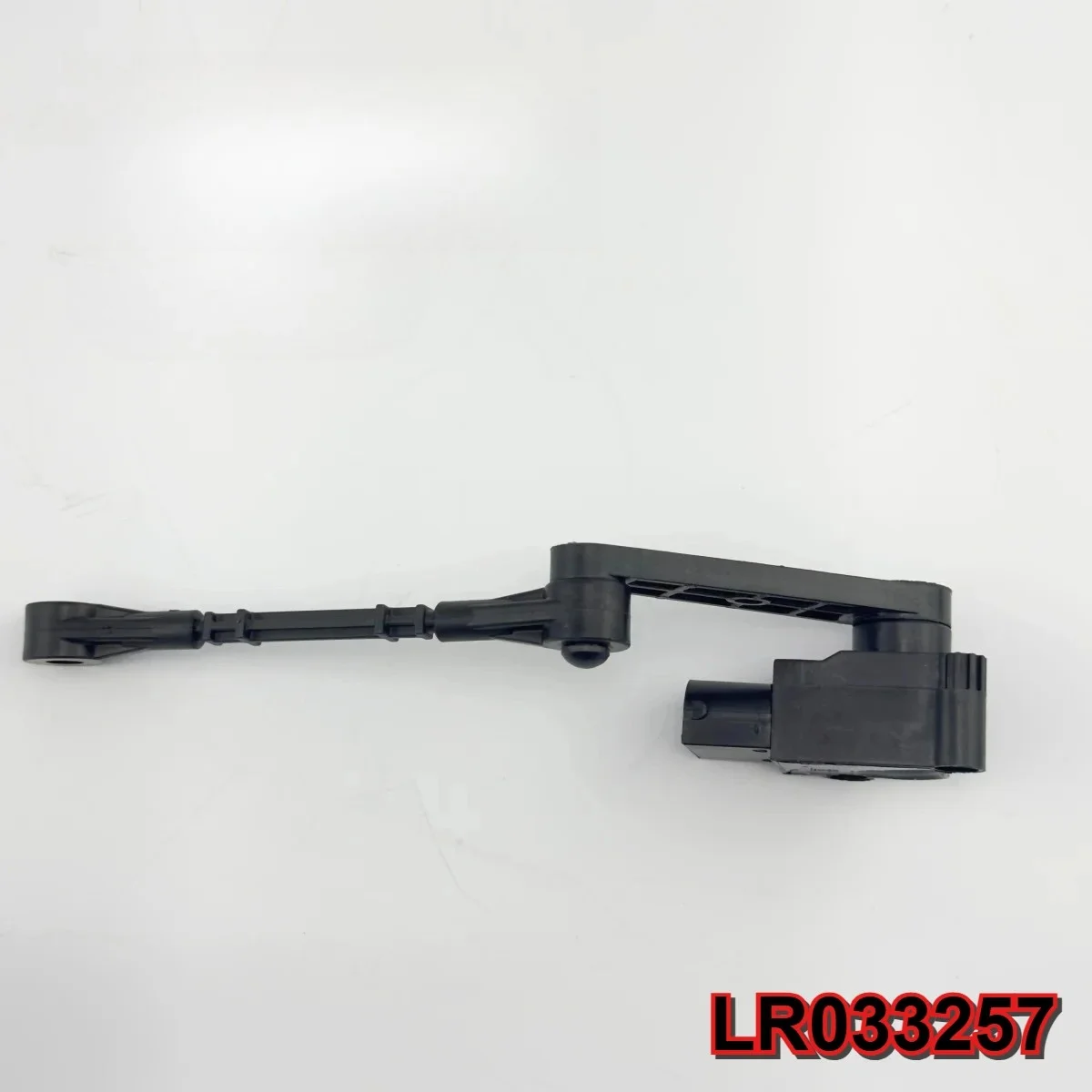 LR033257 Original Quality Vehicle Height Sensor Air Suspension System Replacement Parts
LR033257 Original Quality Vehicle Height Sensor Air Suspension System Replacement Parts