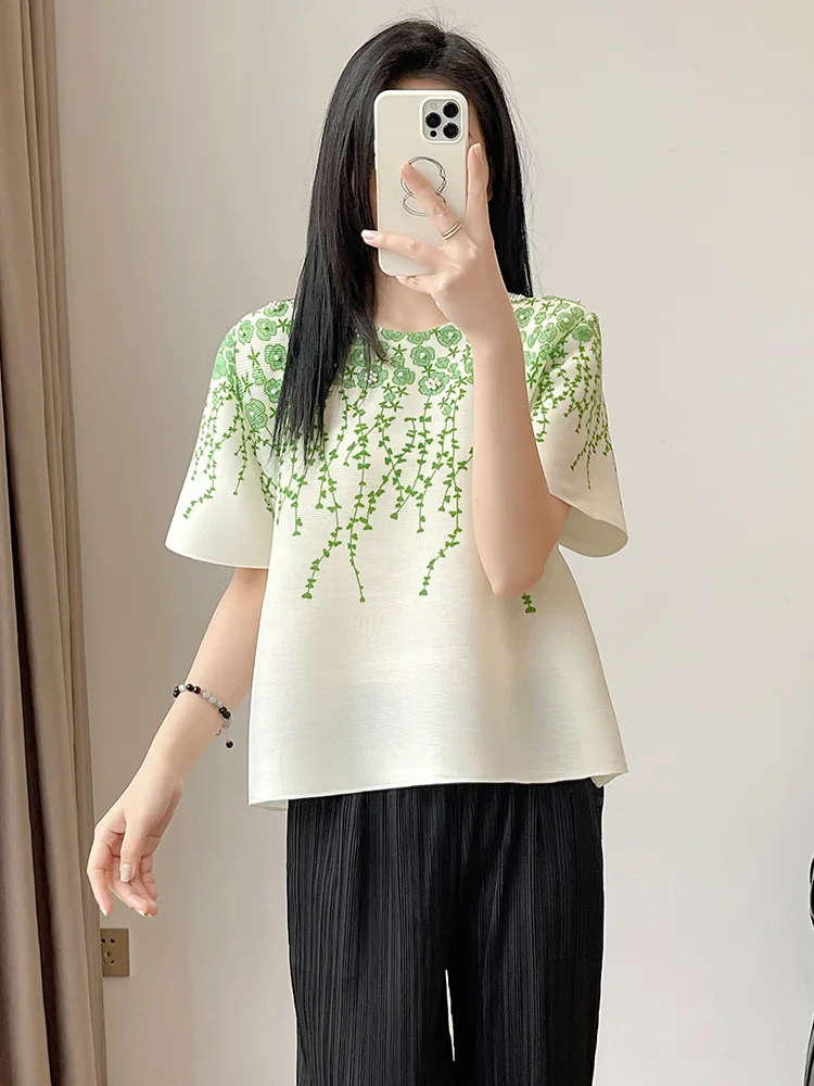Miyake Style Pleated Top for Women 2024 Summer New Style Printed Loose Slimming Large Size Women's Temperament Versatile T-shirt
Miyake Style Pleated Top for Women 2024 Summer New Style Printed Loose Slimming Large Size Women's Temperament Versatile T-shirt