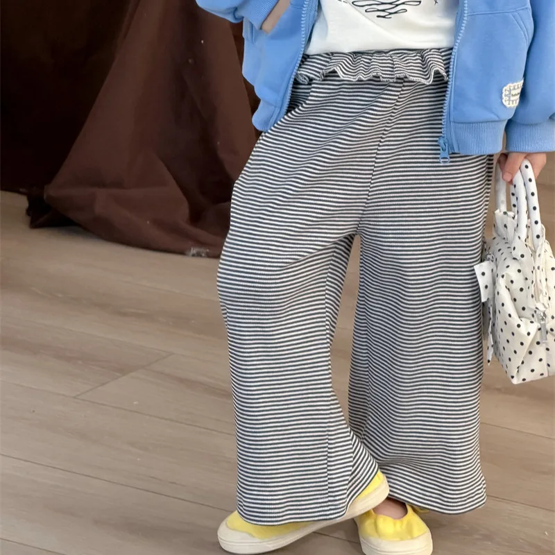 Girls Pants Spring Summer 2026 Striped Black Fungus Edge Knitted Straight Leg Pants Casual Fashionable Daily Stylish Wear
Girls Pants Spring Summer 2026 Striped Black Fungus Edge Knitted Straight Leg Pants Casual Fashionable Daily Stylish Wear