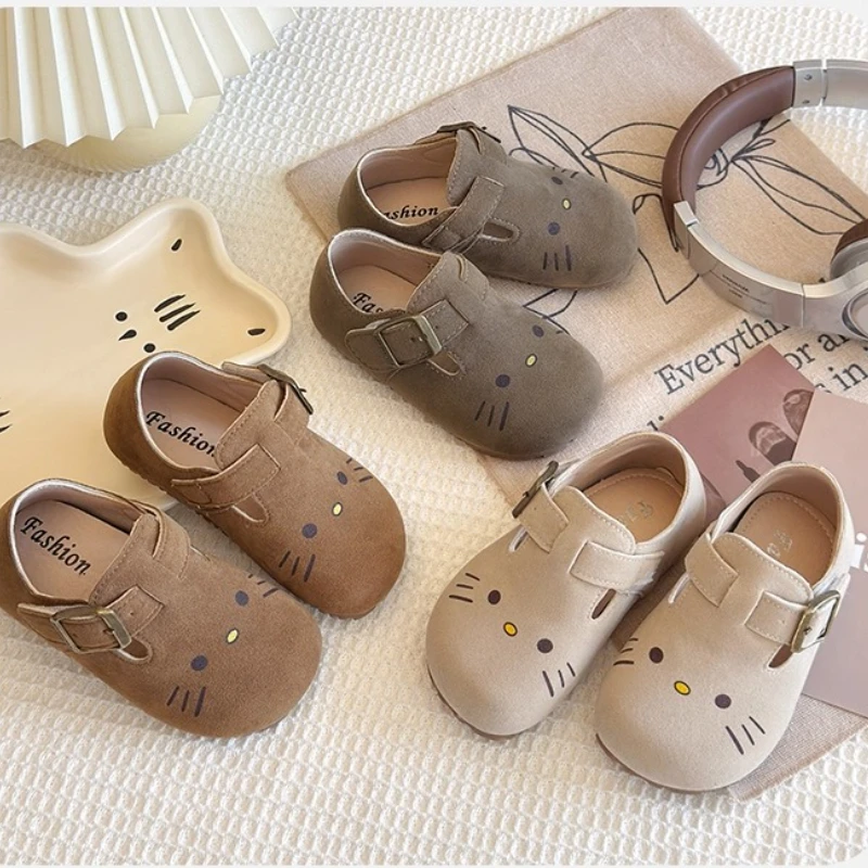 Girls Leather Shoes Embroidered Design Soft Sole Easy Wear Magic Strap Breathable Comfortable Toddler Footwear for Spring Autumn
Girls Leather Shoes Embroidered Design Soft Sole Easy Wear Magic Strap Breathable Comfortable Toddler Footwear for Spring Autumn
