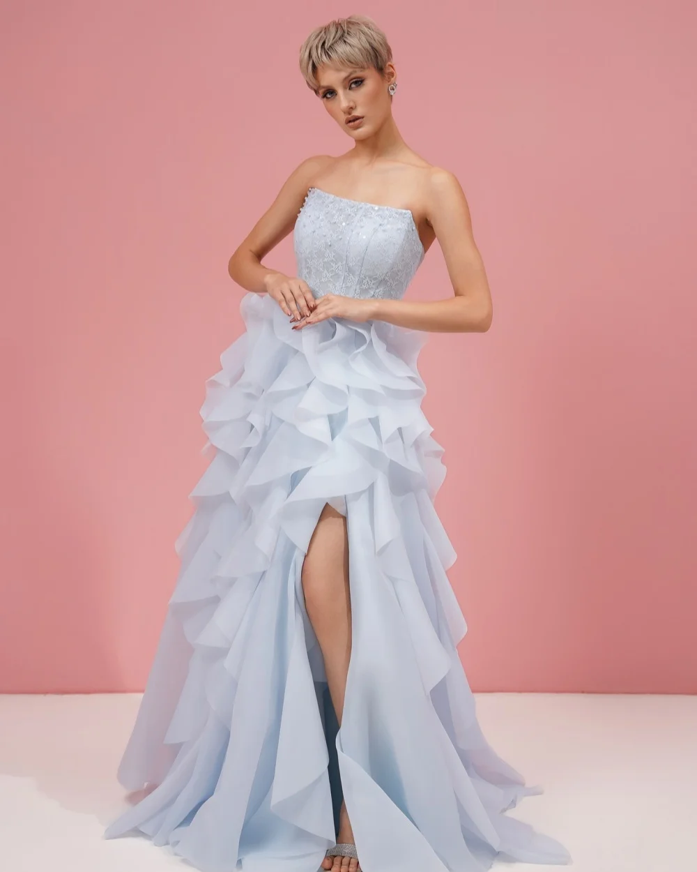 Customized Elegant Women Jersey Lace Beading A-Line Evening Dresses Fashion Strapless Sleeveless Floor Lenght Slit Prom Dresses
Customized Elegant Women Jersey Lace Beading A-Line Evening Dresses Fashion Strapless Sleeveless Floor Lenght Slit Prom Dresses
