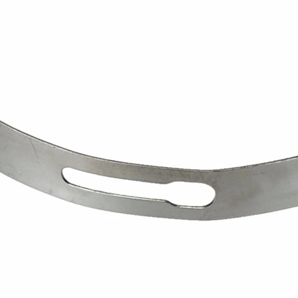 Engine Air Cleaner Duct Clamp For Dodge 2500 3500 6.7L Silver Metal Hose Clip Replacement Part 53034043AB
Engine Air Cleaner Duct Clamp For Dodge 2500 3500 6.7L Silver Metal Hose Clip Replacement Part 53034043AB
