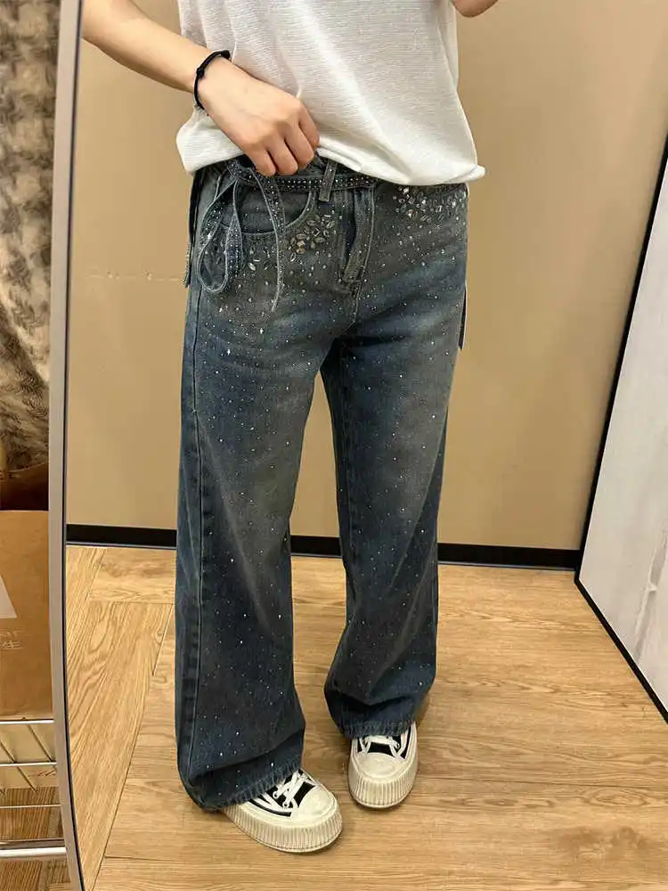 Oversized RhineStone Jeans For Women Spring/Summer New High Waist Loose Straight Denim Pants Fashion Niche Versatile Long Pants
Oversized RhineStone Jeans For Women Spring/Summer New High Waist Loose Straight Denim Pants Fashion Niche Versatile Long Pants