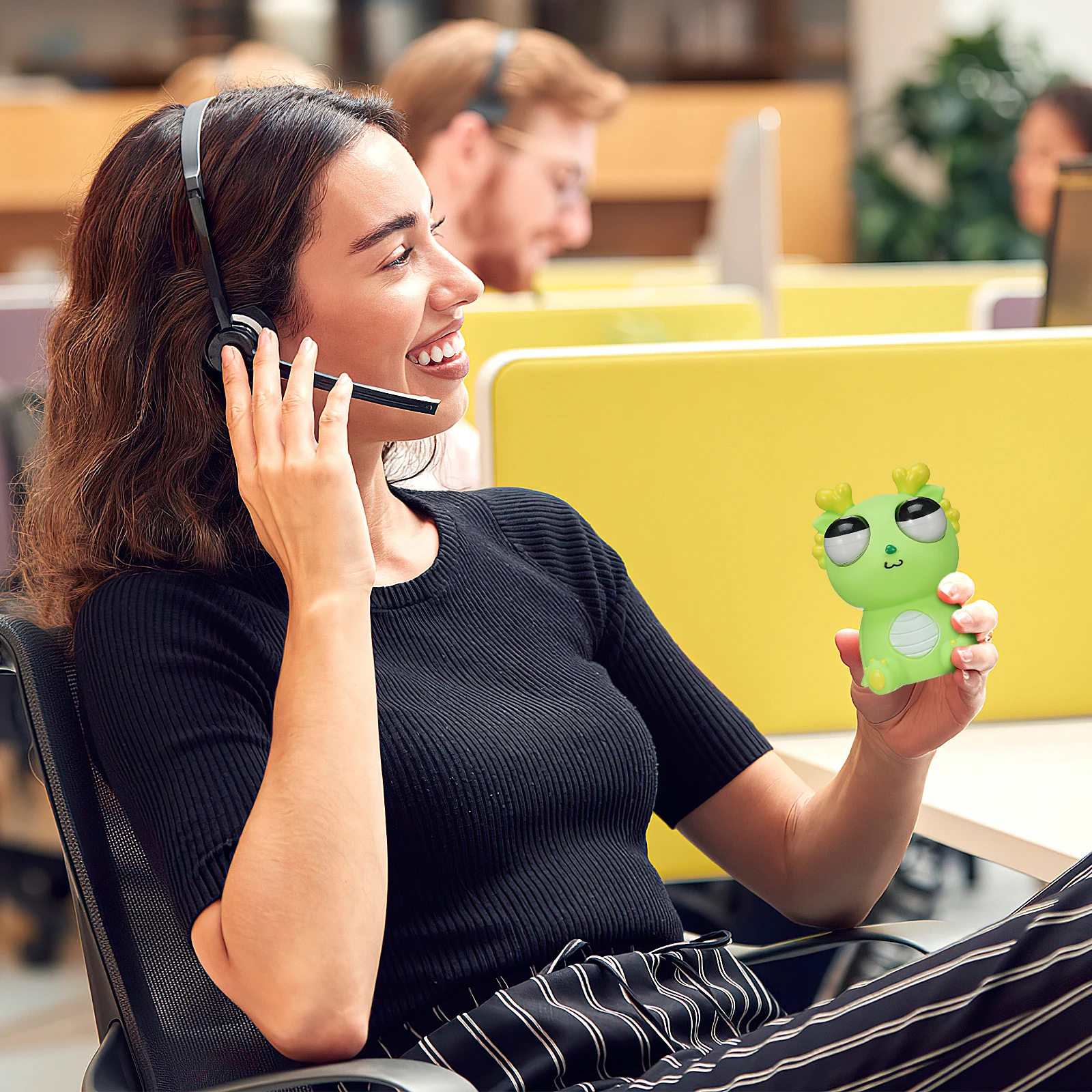 Cute Pop Out Eye Squeeze Stress Fidget For Office Home Kids Decompression Funny Novelty Gift Adorable Portable Pressure
Cute Pop Out Eye Squeeze Stress Fidget For Office Home Kids Decompression Funny Novelty Gift Adorable Portable Pressure