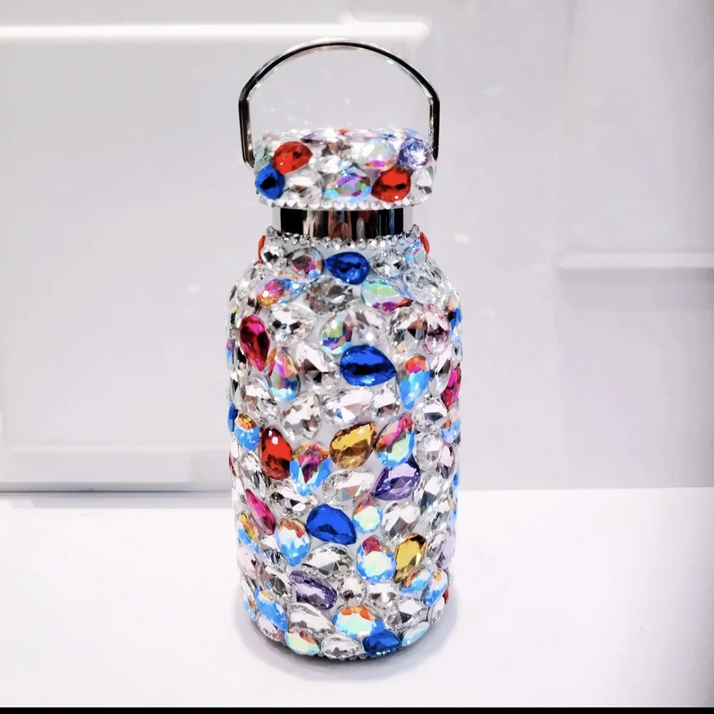 350ml Sparkling Rhinestone Thermos Bottle Double Wall Stainless Steel Vacuum Flask Portable Tumbler Insulated Cup With Handle
350ml Sparkling Rhinestone Thermos Bottle Double Wall Stainless Steel Vacuum Flask Portable Tumbler Insulated Cup With Handle