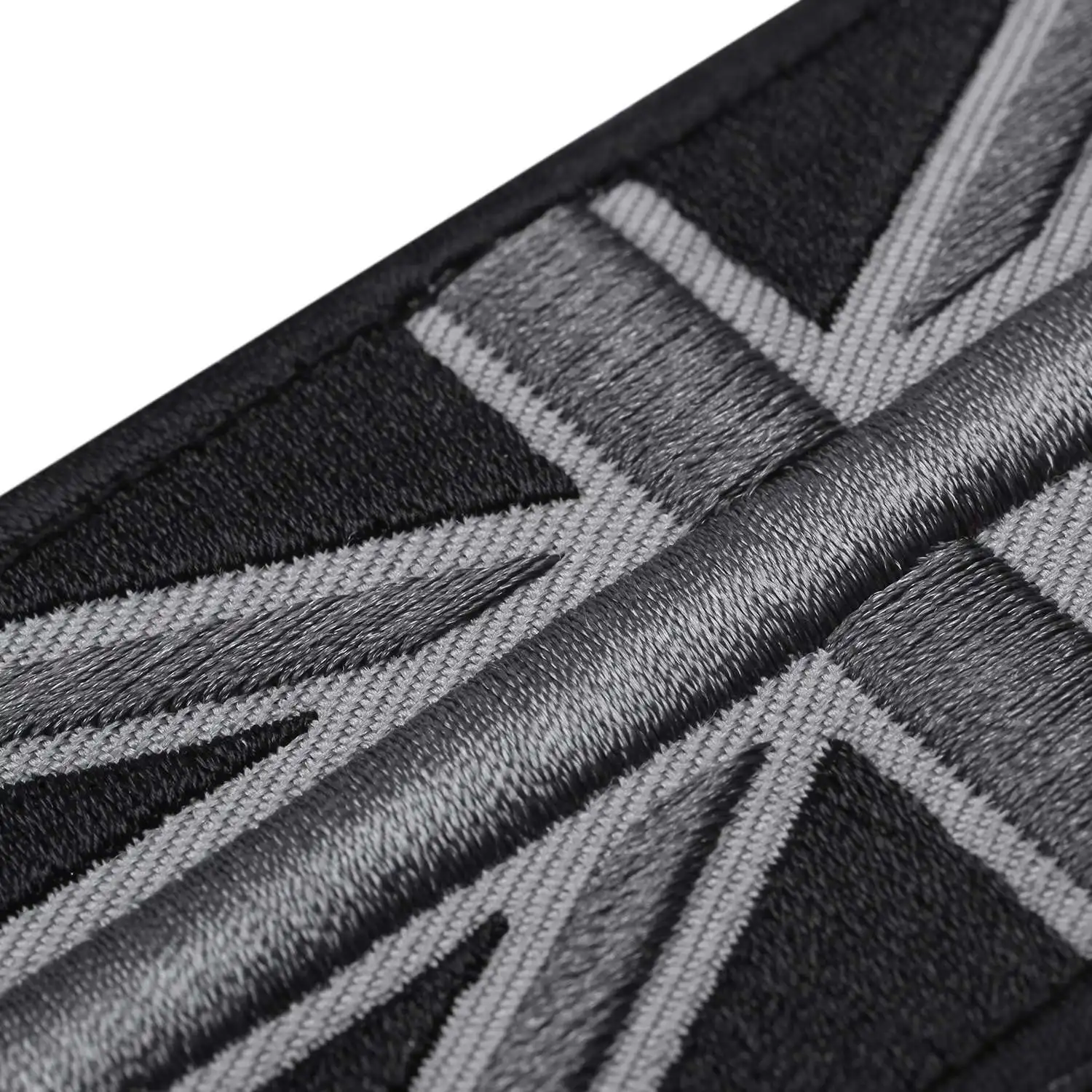B58A Значок с флагом Великобритании FASHION Union Jack, нашивка сзади, 10 см x 5 см, НОВЫЙ, (черный/серый)
B58A Значок с флагом Великобритании FASHION Union Jack, нашивка сзади, 10 см x 5 см, НОВЫЙ, (черный/серый)