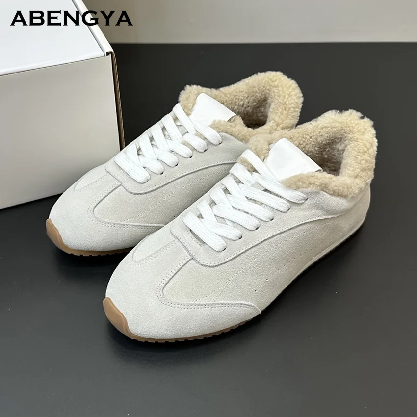 2025 Designer New White Suede Wool Flat Loafer Shoes Women Lace Up Winter Fur Shoes Leisure Warm Vacation Walking Shoes Woman
2025 Designer New White Suede Wool Flat Loafer Shoes Women Lace Up Winter Fur Shoes Leisure Warm Vacation Walking Shoes Woman