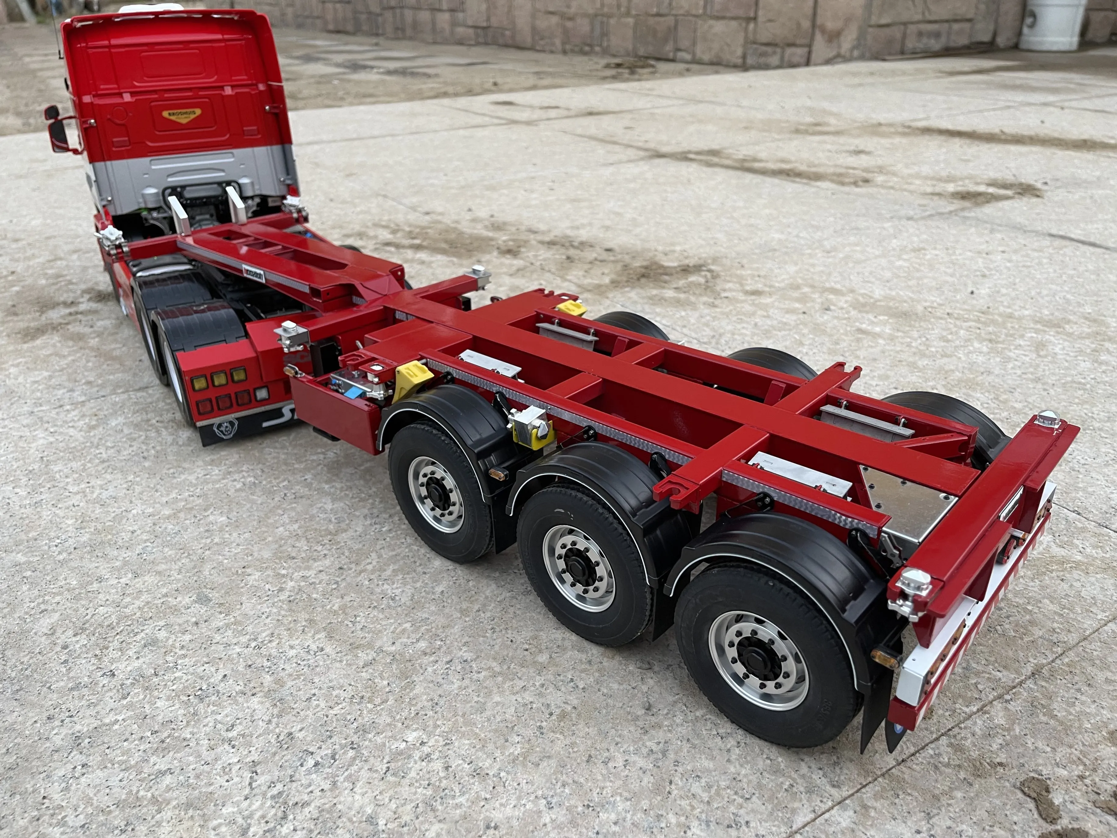 3 Axles Frame Furybear Trailer For 1/14 Rc Tractor Truck Tamiyaya Radio Control Engineering Car Model Th20586
3 Axles Frame Furybear Trailer For 1/14 Rc Tractor Truck Tamiyaya Radio Control Engineering Car Model Th20586
