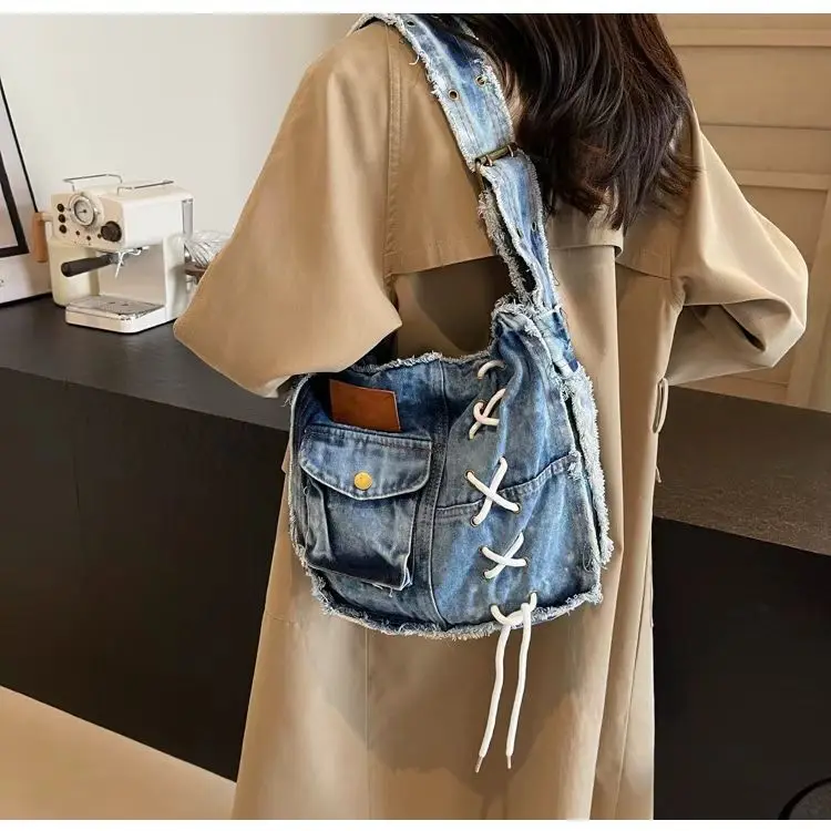 Washed Denim Shoulder Bag For Women Large Capacity Soft Jeans Messenger Tote Handbags For Shopping And Travel Bolso de mujer sac
Washed Denim Shoulder Bag For Women Large Capacity Soft Jeans Messenger Tote Handbags For Shopping And Travel Bolso de mujer sac