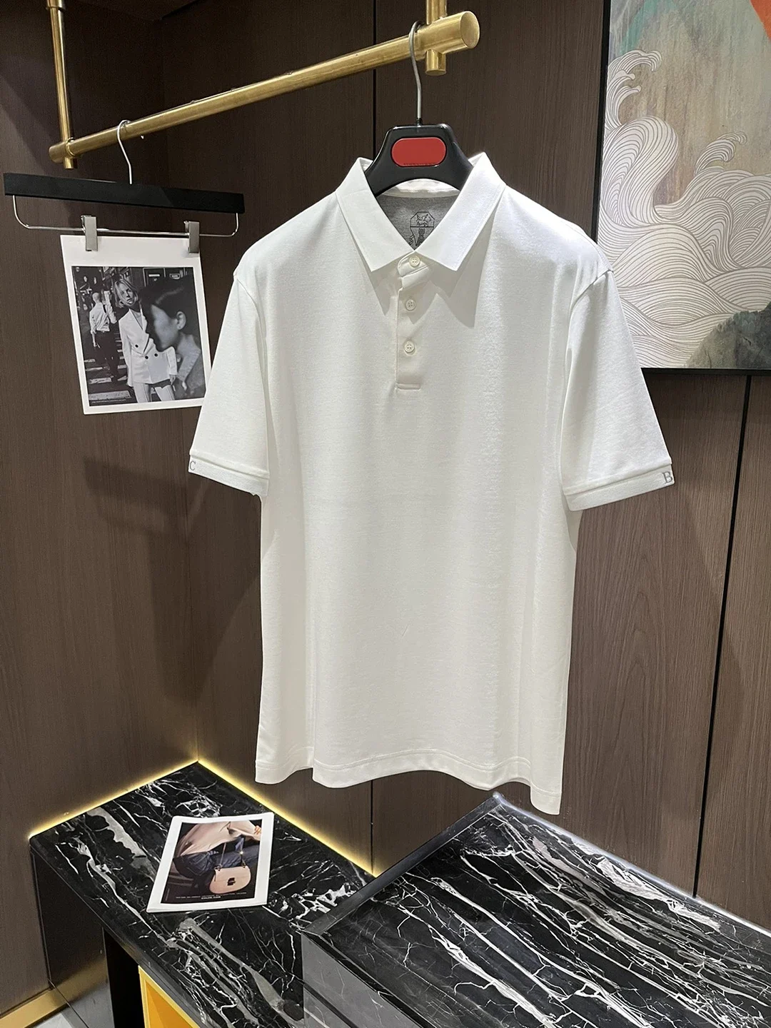 BLLIYOSS T-Shirt Men Two buttons 2024 summer New ventilate Solid Color Classics Casual Sleeve Versatile Stand Collar Old Money
BLLIYOSS T-Shirt Men Two buttons 2024 summer New ventilate Solid Color Classics Casual Sleeve Versatile Stand Collar Old Money